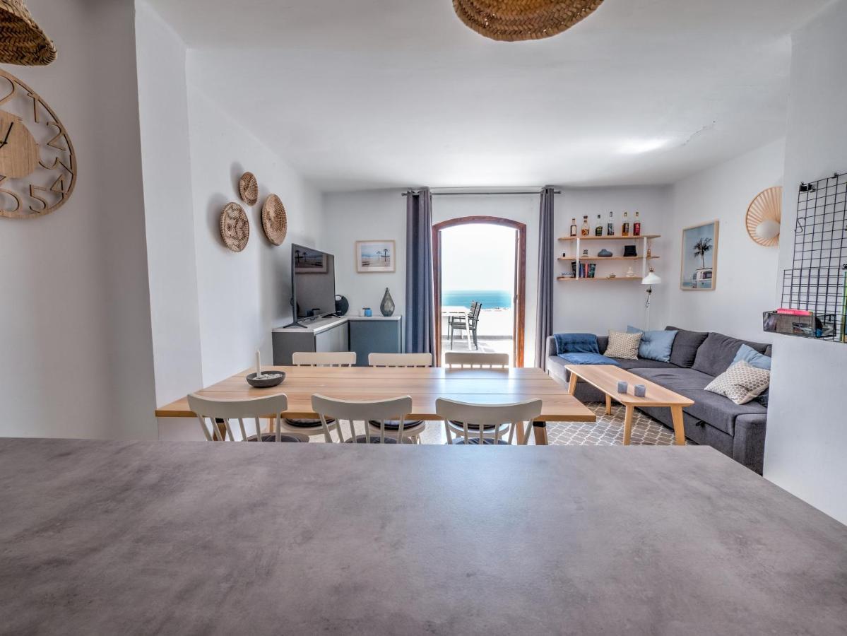 Exclusive With Nerjas Biggest Pool Appartement Nerja